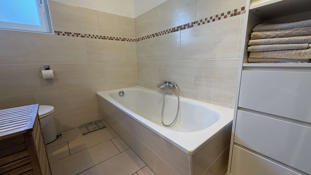 Immobilie in Warder - Einfamilienhaus mit Einliegerwohnung und Doppelgarage in ruhiger Wohnlage von Warder - Bild 6