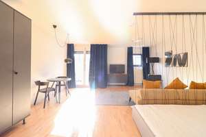 Großzügiges Wohnambiente – stilvolle möblierte 1-Zi.-Wohnung zum Wohlfühlen – Mönchstraße 27, 70191 Am Pragfriedhof, Stuttgart – Vorschaubild 1