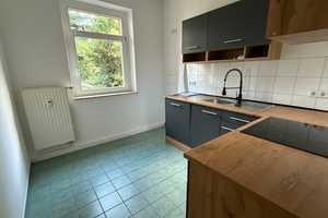 Inkl. EBK /  Bad mit Dusche / Laminat ! – Helmholzstraße 48, 9131 Chemnitz – Vorschaubild 2