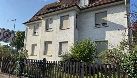 Bild von Mehrfamilienhaus mit Garage in Mainz-Kastel