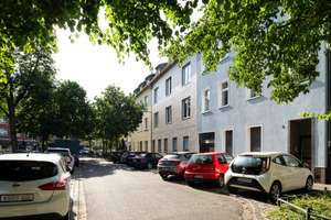 Modernisierte 2-Zimmer-Eigentumswohnung am Humboldtpark in Humboldt-Gremberg – Die vollständige Adresse der Immobilie erhältst du vom Anbieter., 51105 Humboldt/Gremberg, Köln – Vorschaubild 2