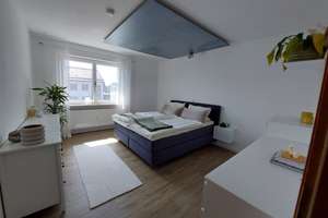 Gemütliche  3-Zimmer-Wohnung mit Balkon in ruhiger Lage – Anschrift wird auf Anfrage mitgeteilt 999999, 82287 Jesenwang – Vorschaubild 4