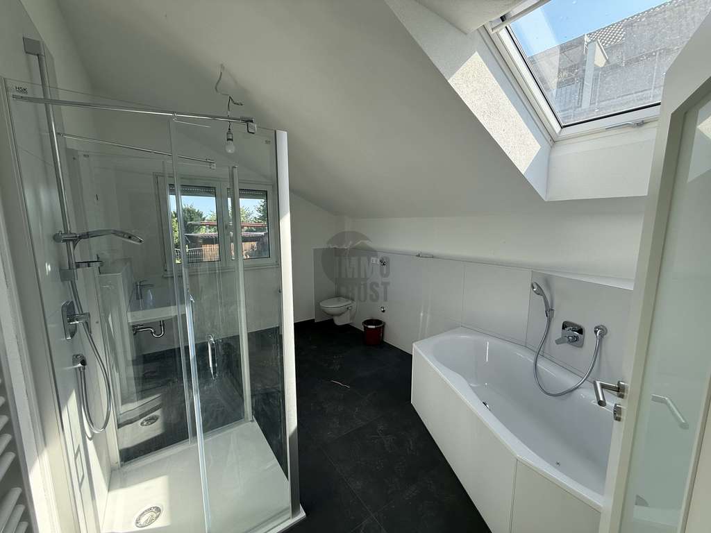 Immobilie in Willstätt - CHARMANTES FACHWERKHAUS MIT NEUBAU-ANBAU UND MODERNER TECHNIK - Bild 3