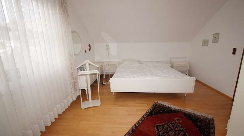 Immobilie in Hunderdorf - Kurzfristig beziehbares Einfamilienhaus in Hunderdorf - Bild 2