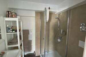 Luxuriöse 2-Zimmer Dachgeschosswohnung, Nähe Tierpark in zentraler, aber absolut ruhiger Stadtlage – Hasencleverstr. 1a, 52066 Trierer Straße, Aachen – Vorschaubild 11