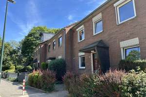 Vielfältiges Reihenhaus in Düsseldorf – Die vollständige Adresse der Immobilie erhältst du vom Anbieter., 40627 Gerresheim, Düsseldorf – Vorschaubild 3