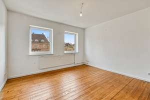 Beste Lage: Gepflegte Wohnung mit Garten! – Die vollständige Adresse der Immobilie erhältst du vom Anbieter., 24116 Schreventeich, Kiel – Vorschaubild 2