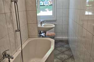 Neu renoviert! Helle 3-Zi. mit Balkon, Wanne & Laminat in ruhiger Lage!  – Würzburger Straße 36 B, 9130 Sonnenberg, Chemnitz – Vorschaubild 16