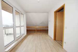+Angebot+ Maisonette-Eigentumswohnung in C-Reichenbrand mit Stellplatz, EBK, Balkon & Tageslichtbad – Jagdschänkenstraße 44a, 9117 Reichenbrand, Chemnitz – Vorschaubild 4