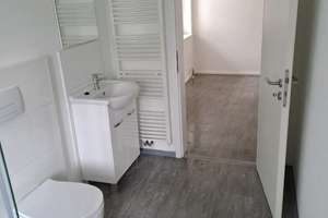Terrassenwohnung 122qm oder komplette Haus zu vermieten 65qm großer sonniger Terrasse (Südlage) – Die vollständige Adresse der Immobilie erhältst du vom Anbieter., 88400 Biberach an der Riß – Vorschaubild 7