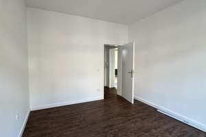 Attraktive 2-Zimmer-Etagenwohnung in Oberhausen – Uhlandstraße 74, 46047 Borbeck, Oberhausen – Vorschaubild 2
