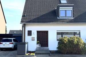 Komplett modernisierte Doppelhaushälfte mit Garten – Rochusstrasse 242, 41179 Rheindahlen-Land, Mönchengladbach – Vorschaubild 1