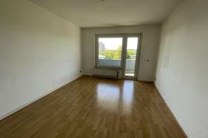 Gepflegte 3 Zimmer Wohnung mit Balkon in Düsseltal – Altdorferstraße 11, 40237 Düsseltal, Düsseldorf – Vorschaubild 2