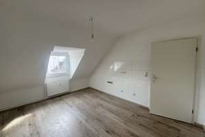 Moderne lichtdurchflutete 1 Zimmerwohnung mit Wohnküche – Gemarkenstr. 120, 45147 Holsterhausen, Essen – Vorschaubild 3