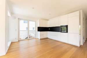 Hochwertig gebaut. Begehrte Lage. 3-Zimmer mit Süd-Loggia in Trudering – Die vollständige Adresse der Immobilie erhältst du vom Anbieter., 81827 Waldtrudering, München – Vorschaubild 5