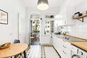 Stuttgart Süd, stilvolle 3 Zimmer Wohnung in stadtnaher, sonniger Villenlage – Sonnenbergstraße 31, 70184 Dobel, Stuttgart – Vorschaubild 19