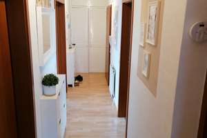 Sehr schöne, helle 3-Zimmer-DG-Wohnung mit Balkon – Die vollständige Adresse der Immobilie erhältst du vom Anbieter., 55246 Mainz-Kostheim, Wiesbaden – Vorschaubild 9