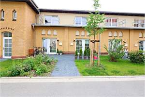 **GRÜNE und RUHIGE Lage**Maisonette**Terrasse**Gäste-WC**Stellplatz**