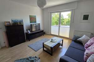 Sonnige 2-Zimmer-Wohnung mit 2 Balkonen in Mannheim-Neuostheim