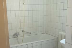 Großzügige 2,5-Zimmer-Wohnung EG, EBK, Parkett, Kaminofen, Terrasse, Süd-Garten & Garage – Natruper Straße 115, 49076 Hafen, Osnabrück – Vorschaubild 7
