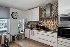 Property thumbnail 6