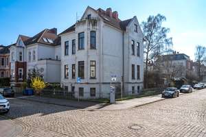 Repräsentatives Baudenkmal in bester Wohnlage – Die vollständige Adresse der Immobilie erhältst du vom Anbieter., 26121 Haarenesch, Oldenburg (Oldenburg) – Vorschaubild 2