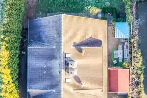 Raumwunder mit großem Garten und wohnlichem Keller! – Steinburg (Kreis) – Vorschaubild 31