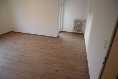 Zentrale 3-Zimmer-Wohnung in Seelze/Letter zum 01.11.2026 mit Balkon + Garage