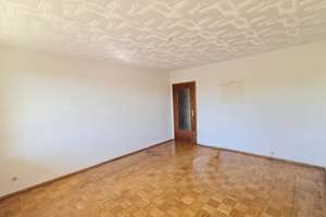 Lichtdurchflutete 2-Zimmer-Wohnung mit Südbalkon und Parkett in ruhiger Lage in Köln-Porz – Die vollständige Adresse der Immobilie erhältst du vom Anbieter., 51145 Porz (Ortsteil), Köln – Vorschaubild 2