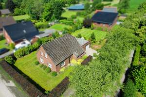 Aus Alt mach Neu – Einfamilienhaus mit großem Potenzial in ruhiger Wohnlage! – Die vollständige Adresse der Immobilie erhältst du vom Anbieter., 26607 Aurich – Vorschaubild 5