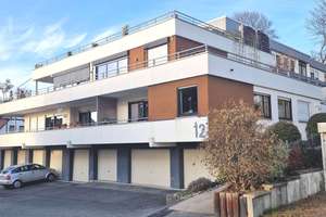 Wie im Penthouse - Top-saniert! + 2 Garagen in Top-Lage von Siegen-Weidenau – Die vollständige Adresse der Immobilie erhältst du vom Anbieter., 57076 Weidenau, Siegen – Vorschaubild 3