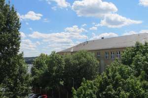 DAS GLÜCK hat ein ZUHAUSE! - gemütliche 2-Zi.- WE im 2.OG mit EBK!!! + DUSCHE & BALKON! – Jößnitzer Straße 88a, 8525 Reißiger Vorstadt, Plauen – Vorschaubild 12