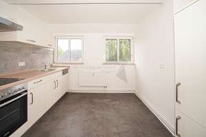 !! Single-Wohnung am Küchwald !! 2 Raum DG-Whg. mit EBK und tollem Tageslichtbad – Rilkestraße 66, 9114 Borna-Heinersdorf, Chemnitz – Vorschaubild 2