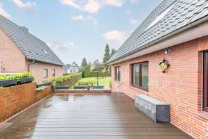 HH-LOHBRÜGGE - Großzügiges Zweifamilienhaus auf tollem Grundstück und familienfreundlicher Lage – Die vollständige Adresse der Immobilie erhältst du vom Anbieter., 21031 Lohbrügge, Hamburg – Vorschaubild 6