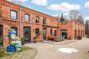 Property thumbnail 2