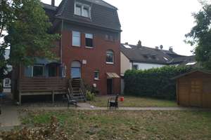 Wohnimmobilie mit neun Zimmern, Keller und Einbauküche in Alt-Homberg, Duisburg – Feldstraße 22, 47198 Alt-Homberg, Duisburg – Vorschaubild 3