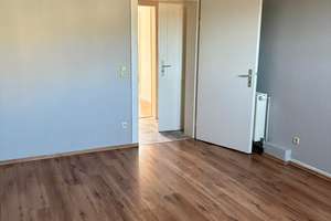 Helle 2-Zimmer-Dachgeschosswohnung in zentraler Lage von Hagen – Frankfurter Straße 63, 58095 Mittelstadt, Hagen – Vorschaubild 2