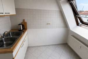 Attraktive Kapitalanlage: Vermietete 2-Zimmer-Dachgeschosswohnung im denkmalgeschützten Altbau – Die vollständige Adresse der Immobilie erhältst du vom Anbieter., 4357 Mockau-Süd, Leipzig – Vorschaubild 4