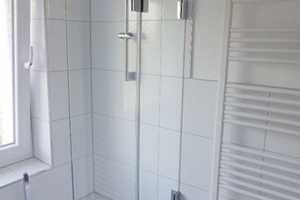 Ruhige 5-Zimmer-Wohnung in Düsseldorf-Ludenberg, möbliert mit Einbauküche, direkt am Wald – Düsseldorf – Vorschaubild 7