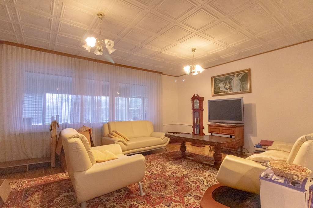 Immobilie in Quakenbrück - Viel Platz, viele Möglichkeiten-
Einfamilienhaus mit Zweifamilienoption - Bild 4