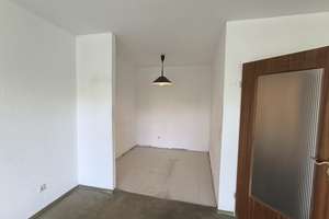 Gemütliche Eigentumswohnung mit großem Balkon und separater Schlafnische in Hannover-Wettbergen – Die vollständige Adresse der Immobilie erhältst du vom Anbieter., 30457 Wettbergen, Hannover – Vorschaubild 3