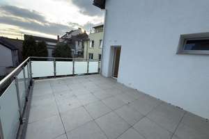Erstbezug nach Kernsanierung – hochwertige 3-Zimmer-Wohnung mit Dachterrasse in Königswinter