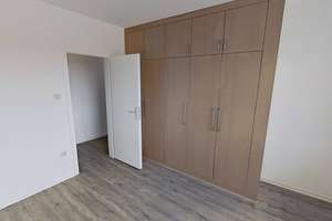 Ideal für Familien & Paare: Komfortable 3-Zimmer-Wohnung mit Loggia und viel Stauraum – Lahrkampstraße 6, 33104 Schloß Neuhaus, Paderborn – Vorschaubild 3