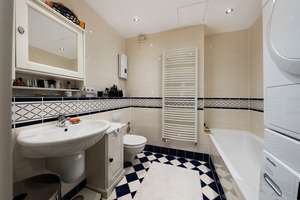 Property thumbnail 11