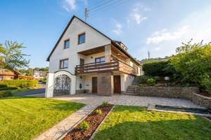 Das pefekte Familienglück: 6 Zimmer, Terrasse und Garage in Top-Lage – Die vollständige Adresse der Immobilie erhältst du vom Anbieter., 57518 Alsdorf – Vorschaubild 5