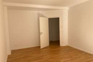 Luxuriöse 4 Raumwohnung mit Fußbodenheizung, Wanne und Dusche, Hauswirtschaftsraum, Parkett! – Jacobstraße 23, 6110 Südliche Innenstadt, Halle (Saale) – Vorschaubild 6
