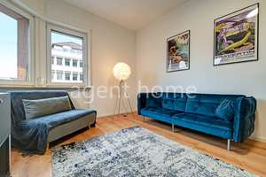 MÖBLIERT - ALTBAUCHARME - Gemütliche Wohnung mit Loggia – Die vollständige Adresse der Immobilie erhältst du vom Anbieter., 70176 Rosenberg, Stuttgart – Vorschaubild 2