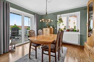 Großzügige Maisonettewohnung mit Balkon in ruhiger Lage von Blaustein – Die vollständige Adresse der Immobilie erhältst du vom Anbieter., 89134 Blaustein – Vorschaubild 5