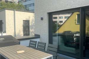 Neubau: 2-Zimmer-Wohnung in Köln-Zollstock (nahe Südstadion) in absoluter Ruhiglage mit Dachterasse – Bernhard-Feilchenfeld-Straße 48, 50969 Zollstock, Köln – Vorschaubild 2