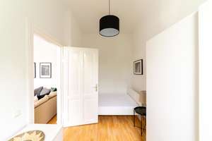 Praktische 2-Zimmer-Altbauwohnung nähe Charlottenhof - vermietet! Jetzt provisionsfrei erwerben – Zeppelinstraße 52, 14471 Potsdam West, Potsdam – Vorschaubild 6